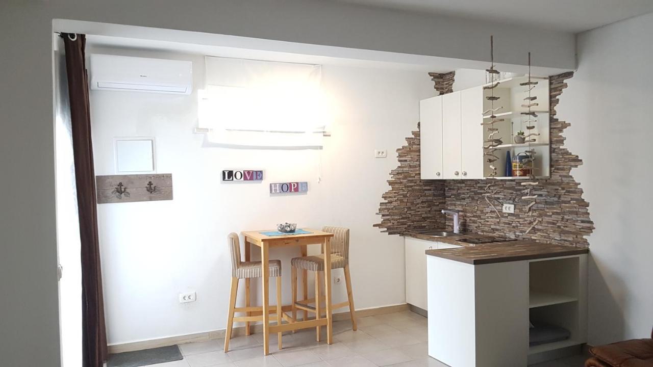 Hamo Apartments & Soba Lumbarda Exterior foto
